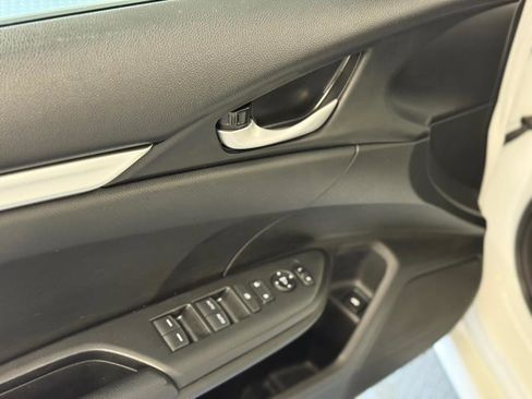 Used 2021 Honda Civic Sport image 27