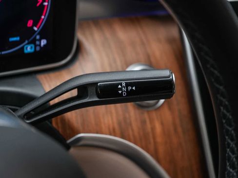 Certified 2024 Mercedes-Benz C 300 Sedan image 24