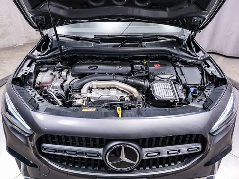 Certified 2025 Mercedes-Benz GLA 250 image 28