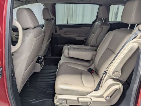 Used 2021 Honda Odyssey Touring image 9