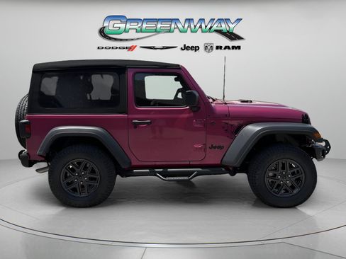 Used 2024 Jeep Wrangler Sport AWD/4WD image 5