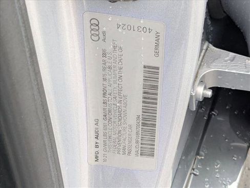 Used 2022 Audi e-tron GT Prestige image 23