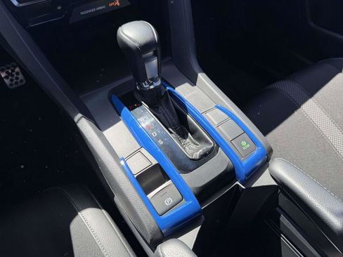 Used 2020 Honda Civic Sport image 21