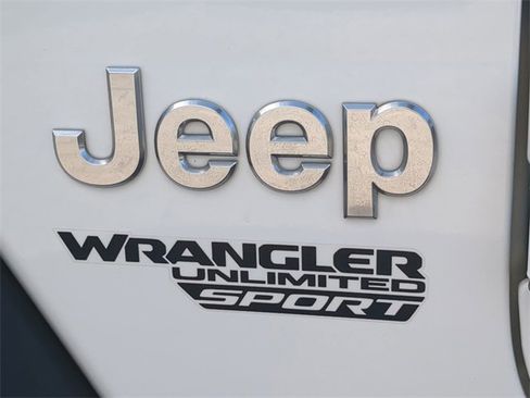 Used 2021 Jeep Wrangler Unlimited Sport image 10