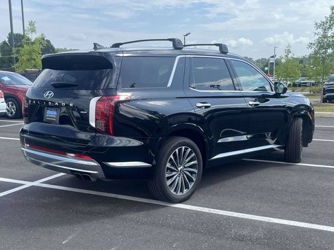 Certified 2024 Hyundai Palisade Calligraphy AWD/4WD image 3