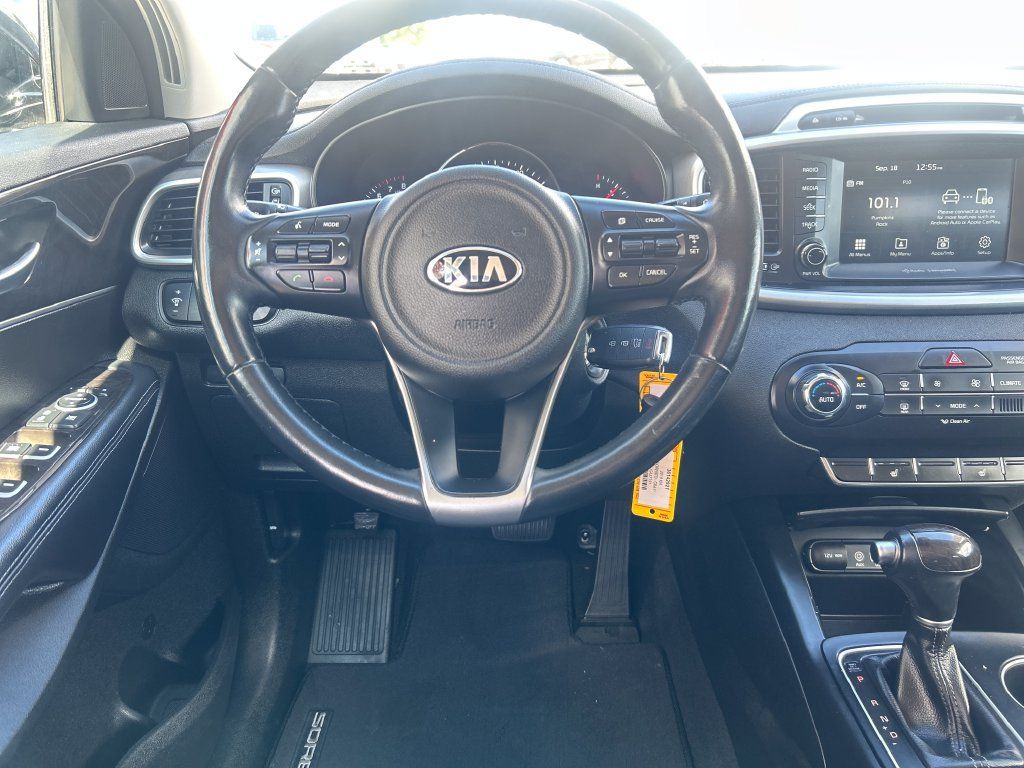 Used 2018 Kia Sorento LX w/ LX V6 Convenience Package AWD/4WD image 14