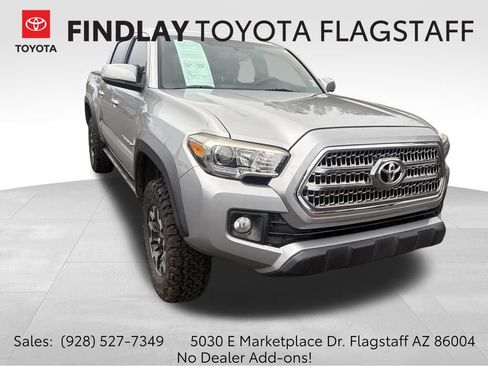 Used 2016 Toyota Tacoma TRD Off-Road AWD/4WD image 1