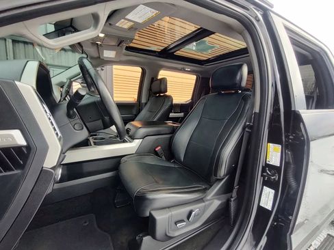 Used 2017 Ford F250 Lariat w/ Lariat Ultimate Package image 12