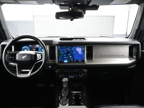 Certified 2025 Ford Bronco Outer Banks image 24