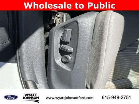 Used 2020 Toyota Camry SE image 26