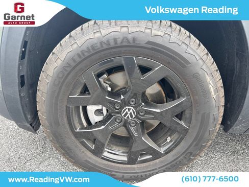 Used 2026 Volkswagen Atlas Peak Edition AWD/4WD image 9