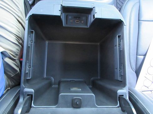 Certified 2022 Chevrolet Silverado 2500 High Country AWD/4WD image 34
