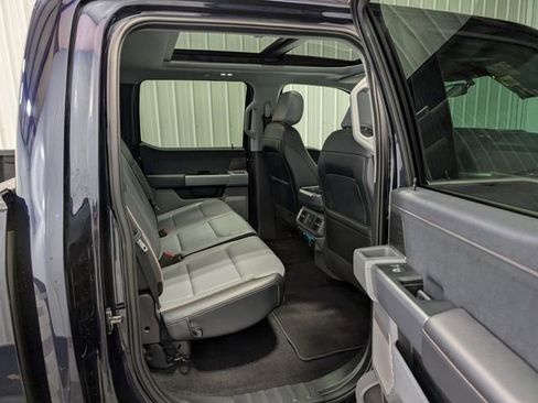 Used 2025 Ford F150 Lariat w/ Equipment Group 501A Mid image 28