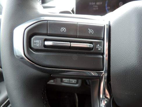 New 2026 GMC Sierra EV Elevation w/ LPO, Elevation Dark Package image 23