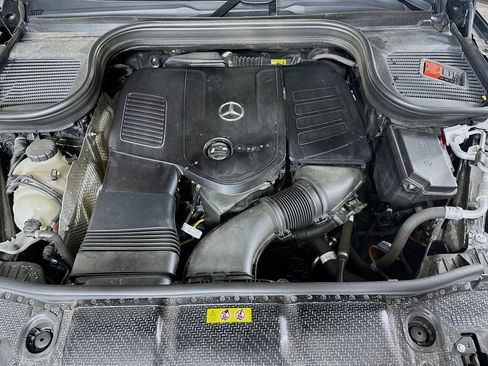Certified 2025 Mercedes-Benz GLE 350 4MATIC image 31