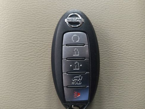 Used 2019 Nissan Armada SL w/ Premium Package RWD image 32
