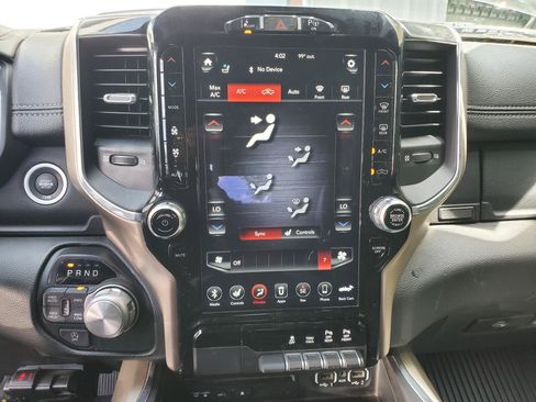 Used 2019 RAM 1500 Laramie AWD/4WD image 38