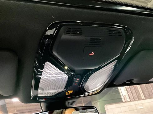 Used 2024 BMW 330i xDrive 330i xDrive w/ Convenience Package image 34