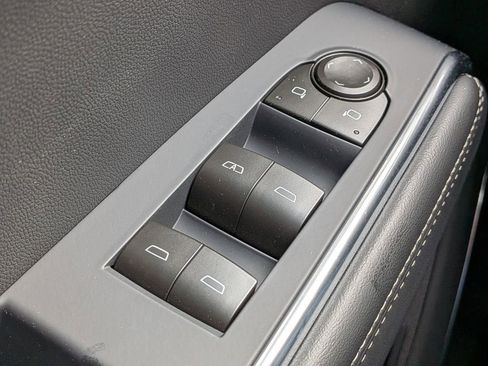 New 2026 GMC Acadia Elevation w/ Elevation Premium Package FWD image 26