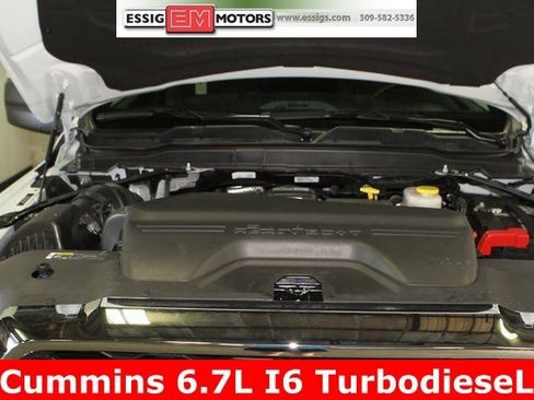 New 2024 RAM 3500 Tradesman image 2