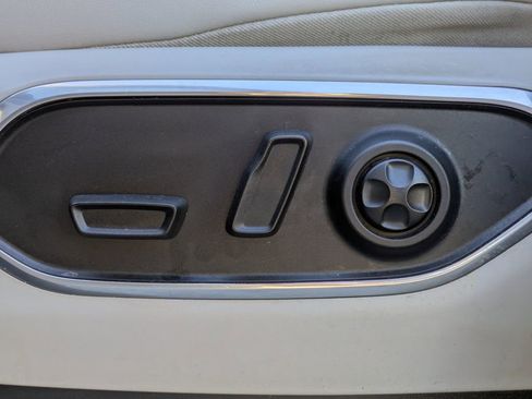 Used 2022 Jeep Wagoneer Series II w/ Premium Group I image 23