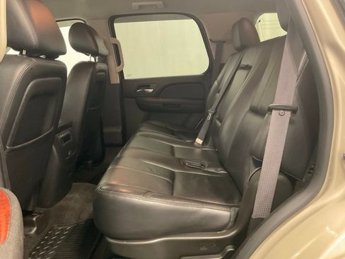 Used 2014 Chevrolet Tahoe LT AWD/4WD image 33