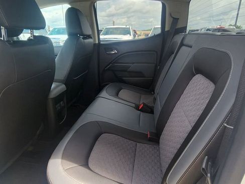 Used 2015 Chevrolet Colorado Z71 RWD image 15