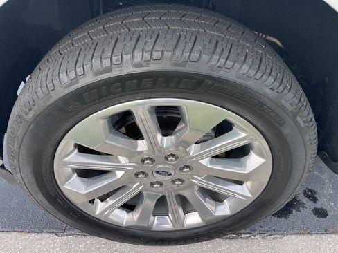 Used 2021 Ford F150 Limited AWD/4WD image 21