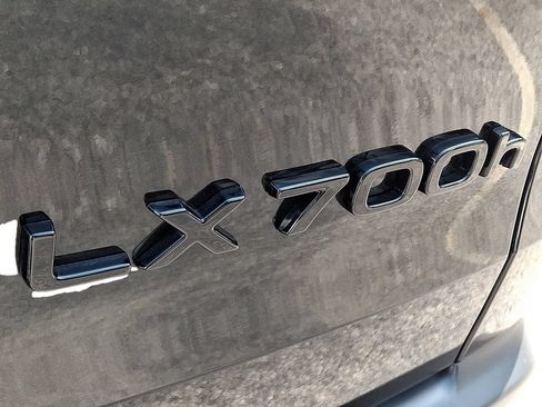 Used 2026 Lexus LX 700h Luxury w/ Accessory Package (Z1) AWD/4WD image 31