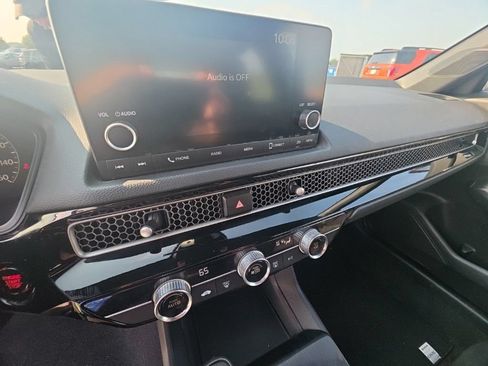 Certified 2022 Honda Civic Sport image 19