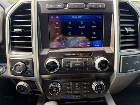 Used 2020 Ford F150 Lariat w/ Equipment Group 502A Luxury AWD/4WD image 7