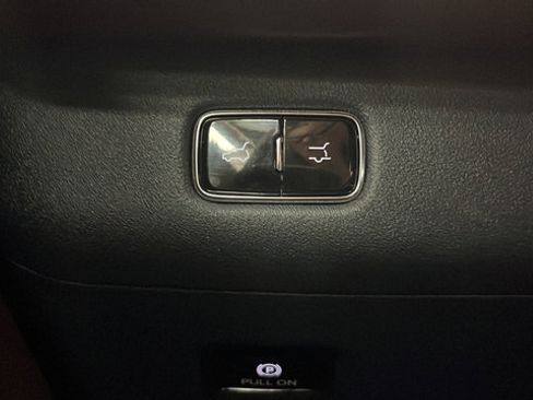 Used 2025 Lincoln Navigator L Reserve AWD/4WD image 34