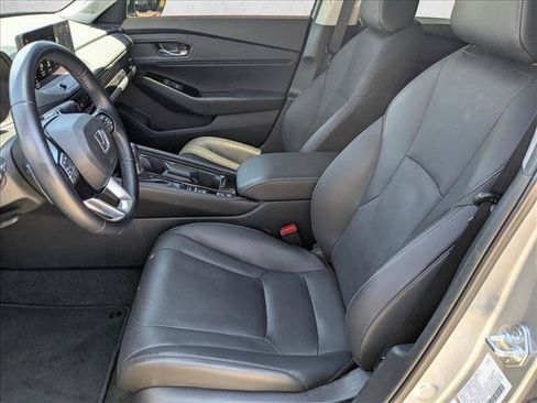 Used 2024 Honda Accord Touring image 15