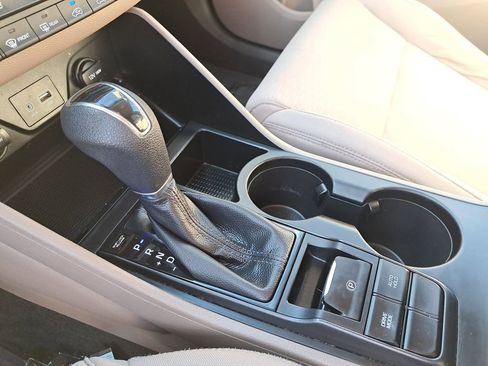 Used 2020 Hyundai Tucson SEL image 25