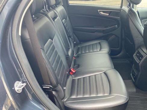 Used 2024 Ford Edge SEL w/ Convenience Package image 23