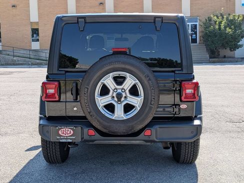 Used 2020 Jeep Wrangler Unlimited Sport S AWD/4WD image 4