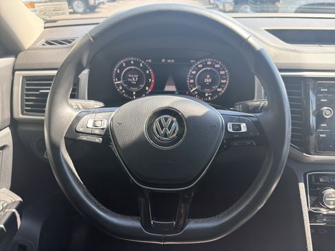Used 2019 Volkswagen Atlas SEL AWD/4WD image 18