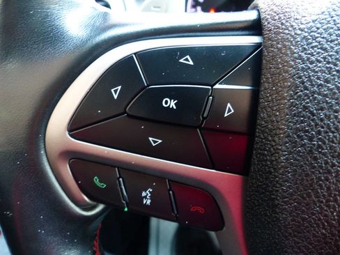 Used 2017 Jeep Grand Cherokee Trailhawk w/ Trailhawk Luxury Group image 24