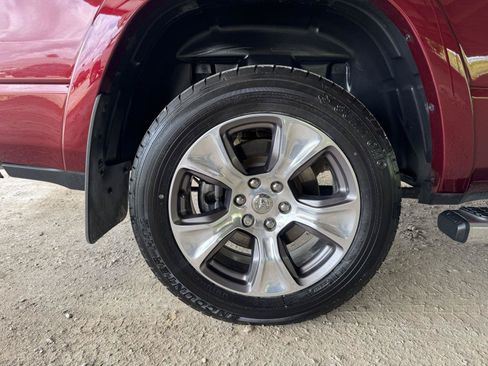 Used 2020 RAM 1500 Laramie RWD image 48