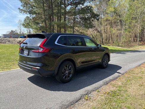 Used 2026 Honda CR-V EX-L image 5