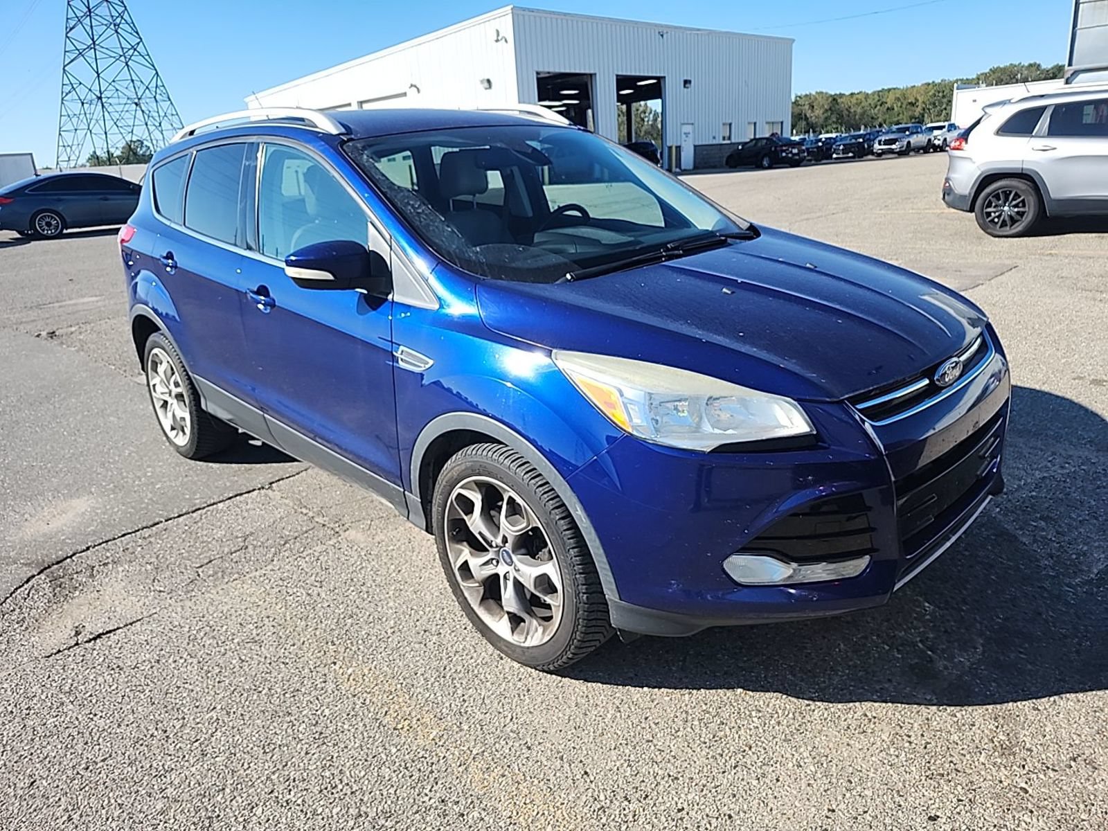 Used 2014 Ford Escape Titanium AWD/4WD image 2