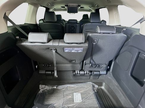 Used 2025 Honda Odyssey Elite image 21