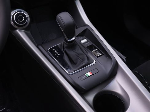 New 2026 Alfa Romeo Tonale w/ Active Assist Package AWD/4WD image 13