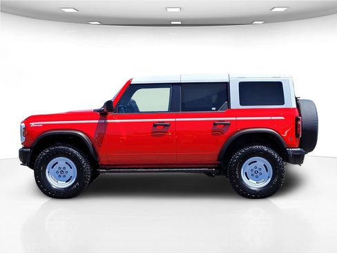 Used 2024 Ford Bronco Heritage Edition AWD/4WD image 10