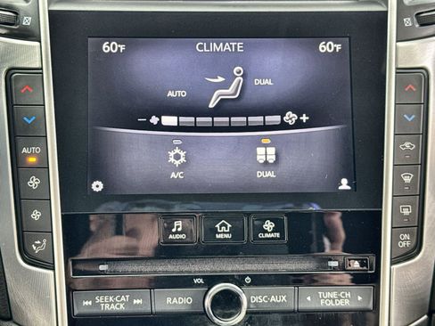 Used 2017 INFINITI Q60 w/ Cargo Package image 27