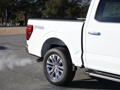 New 2026 Ford F150 Lariat w/ Equipment Group 501A Mid image 3