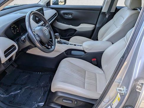 Used 2023 Honda HR-V EX-L image 16