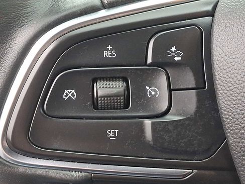 Used 2023 Buick Encore GX Preferred w/ Cold Weather Comfort Package image 21