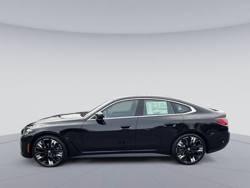 New 2026 BMW 430i xDrive w/ Premium Package image 8