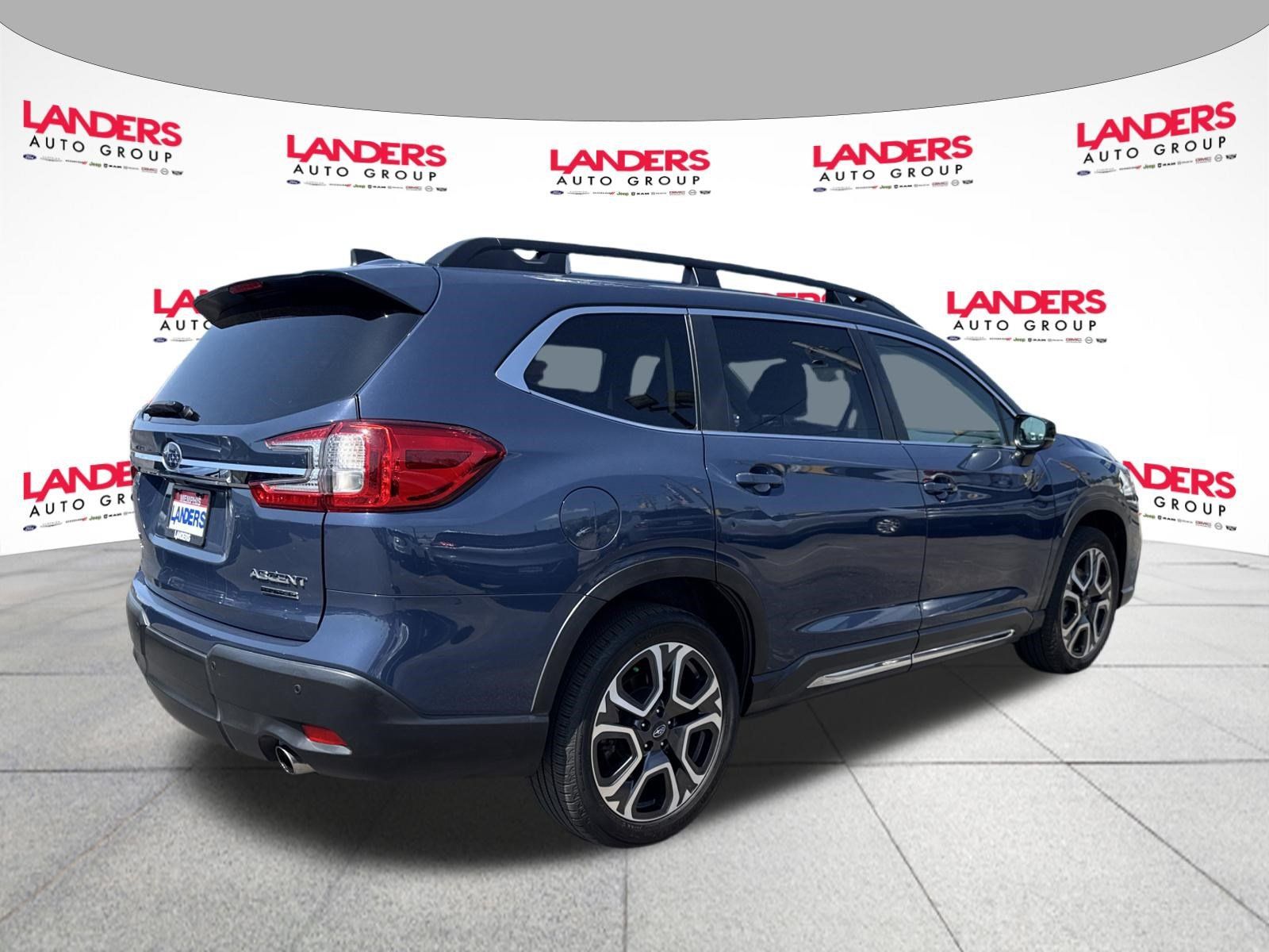 Used 2024 Subaru Ascent Limited AWD/4WD image 3